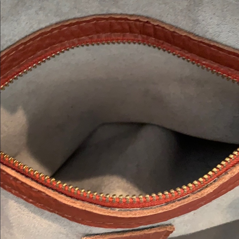 Moo Moo Designs Crocodile Shoulder Bag - Picture 8 of 10